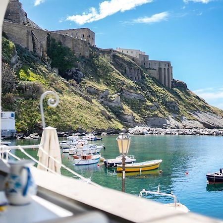 Casa Cinzia In Marina Di Corricella Villa Procida Eksteriør bilde