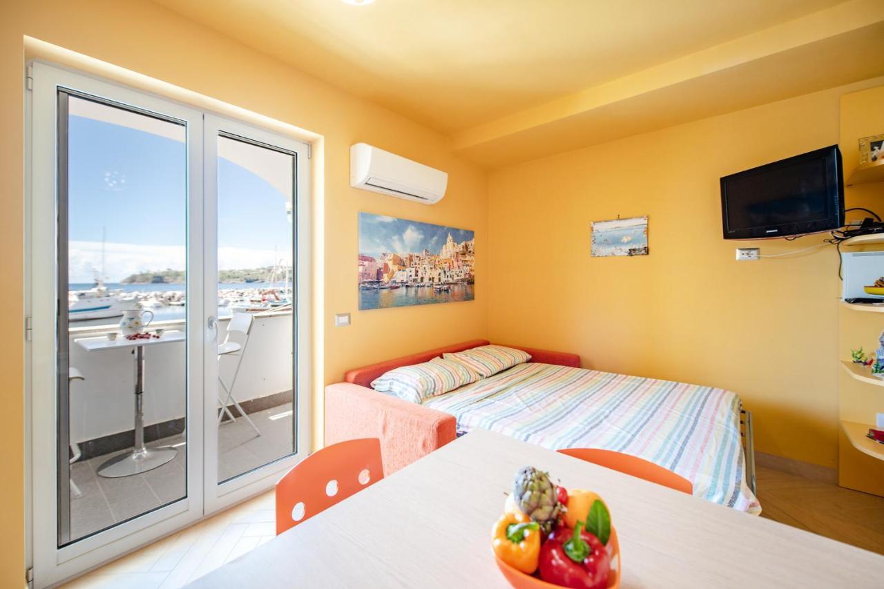 Casa Cinzia In Marina Di Corricella Villa Procida Eksteriør bilde